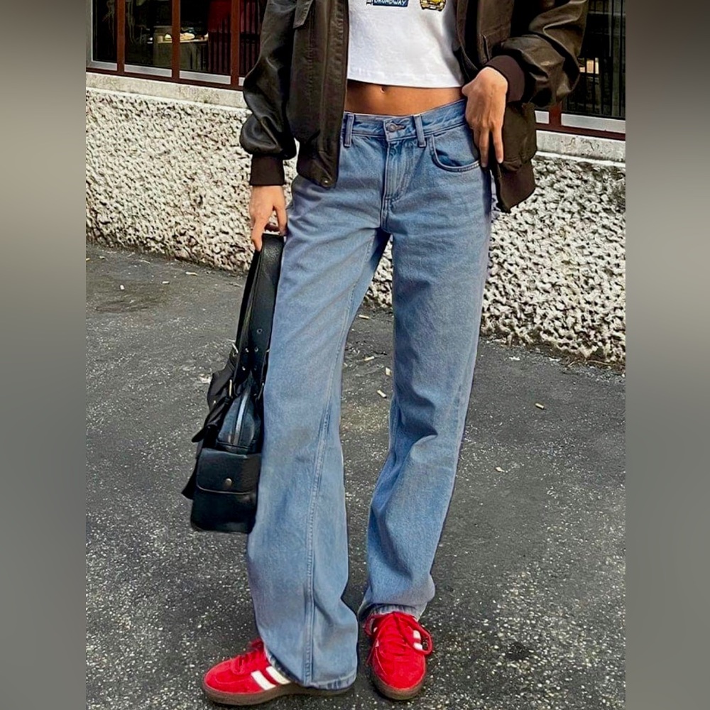 SUBDUED DENIM JEANS